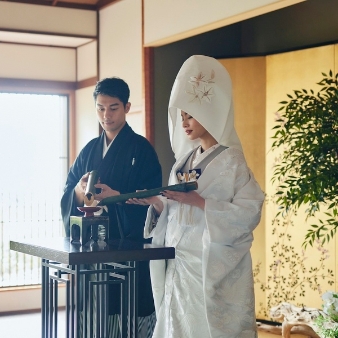 The KIKUSUIRO narapark（菊水楼）