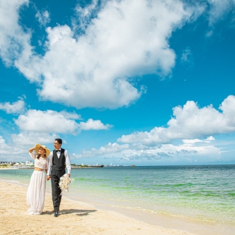 セントレジェンダ ＯＫＩＮＡＷＡ（ＣＥＮＴＬＥＧＥＮＤＡ ＯＫＩＮＡＷＡ）：【平日クイック60分フェア】オンライン相談＊挙式料最大無料！：