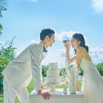 ザ・ギノザリゾート　美らの教会／アールイズ・ウエディング：【おふたり挙式おススメ◎】充実フォト×貸し切り×憧れドレス：