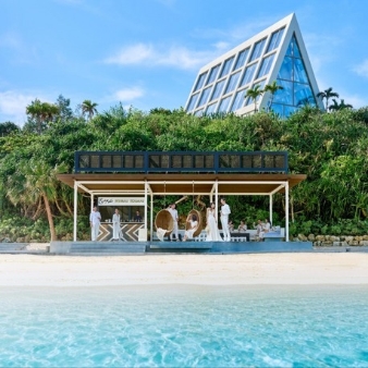 ザ・ギノザリゾート　美らの教会／アールイズ・ウエディング：海見え重視☆【3月のみ】絶景を誇る当会場がお得プランをご用意：