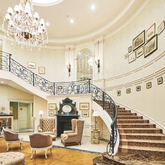 ネオス・ミラベル