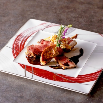 ネオス・ミラベル