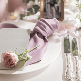 ネオス・ミラベル