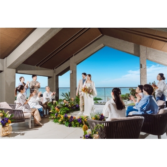 THE HIRAMATSU HOTELS & RESORTS 宜野座:【家族と過ごす旅】感謝を伝えるウエディング: