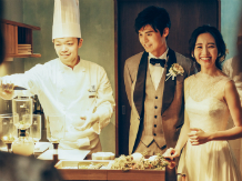 石の教会 内村鑑三記念堂：新郎新婦が選んだハーブを使ってソースを作る演出も