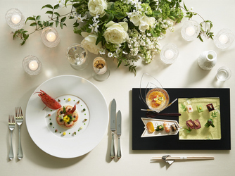 軽井沢高原教会:ゲスト一人ひとりが当日その場で、日本料理/フランス料理を選択できる驚きのスタイル