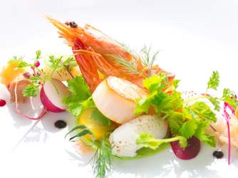 ブルー　インフィニティー：サラダ フリュイ ド メール