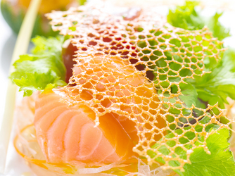 ブルー　インフィニティー：カルパッチョのサラダ仕立て