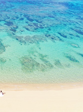 瀬良垣島教会／アールイズ・ウエディング：見たままの壮大な景色をそのまま写真におさめて