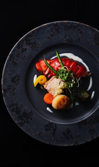 サザンチャペル／KIRANAH RESORT（キラナリゾート）沖縄：見た目も華やかな五感で愉しむひと皿