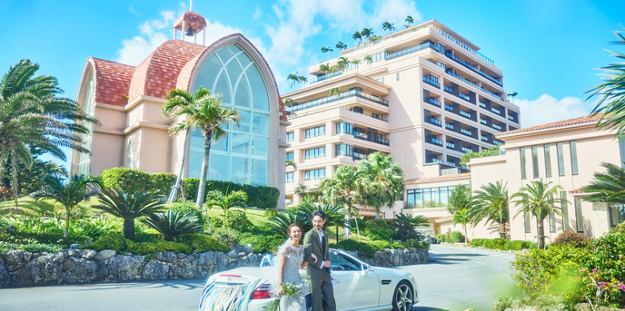 シギラ ミラージュチャペル／シギラセブンマイルズリゾート：チャペルやホテルはカメラを構えるだけで絵になる場所が多い「シギラセブンマイルズリゾート」