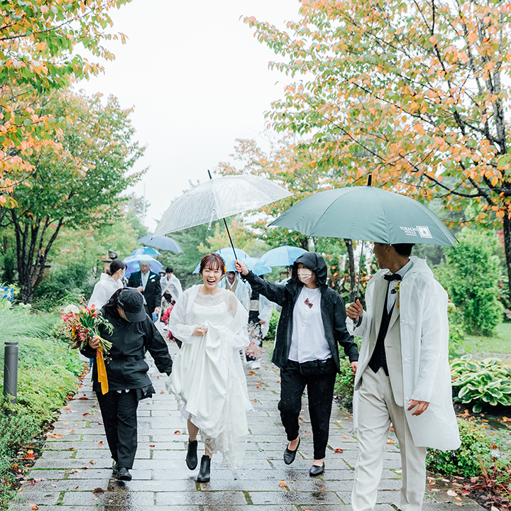 結婚式 二次会 雨 安い 靴