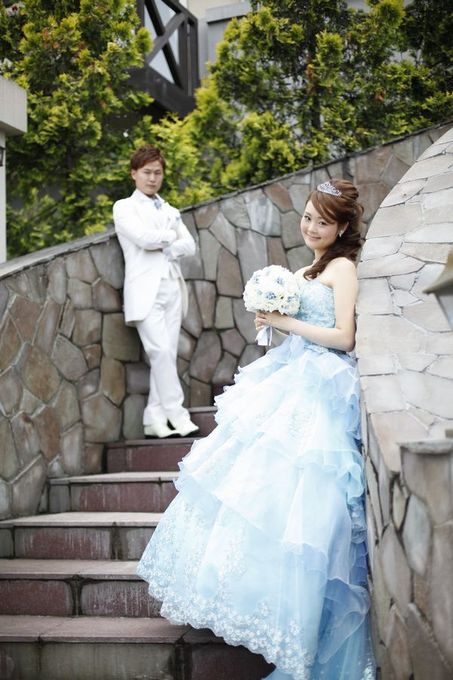 ブルーミントンヒルのプランナーブログ 結婚準備 ブルーのカラードレスで花嫁様の魅力を引き出します お色直し 結婚 式場 ウエディング 挙式 ブライダル ゼクシィ