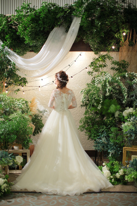 マリコレ ウェディングリゾートのプランナーブログ ウエディングドレスは後ろ姿までこだわって 結婚式場 ウエディング 挙式 ブライダル ゼクシィ