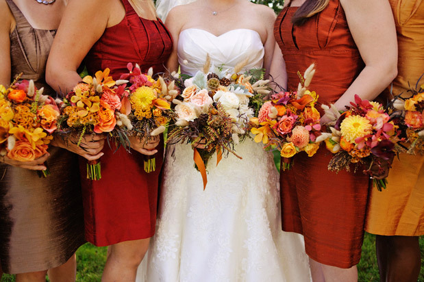 red_orange_rustic_fall_wedding_2.jpg