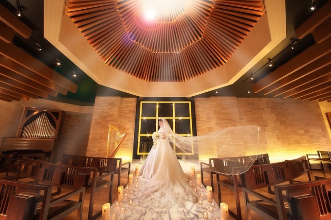 chapel_wedding_bridal_dress.jpg