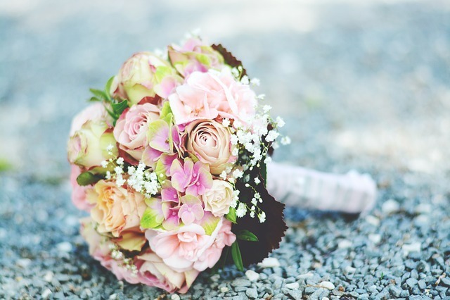 bridal-bouquet-2525992_640.jpg