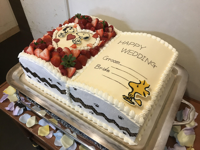 アール ベル アンジェ ｎａｇｏｙａのプランナーブログ スヌーピーのケーキ 結婚式場 ウエディング 挙式 ブライダル ゼクシィ