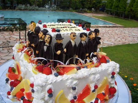 ローズガーデン ロイヤルグレース大聖堂のプランナーブログ ビックリ ケーキ 結婚式場 ウエディング 挙式 ブライダル ゼクシィ