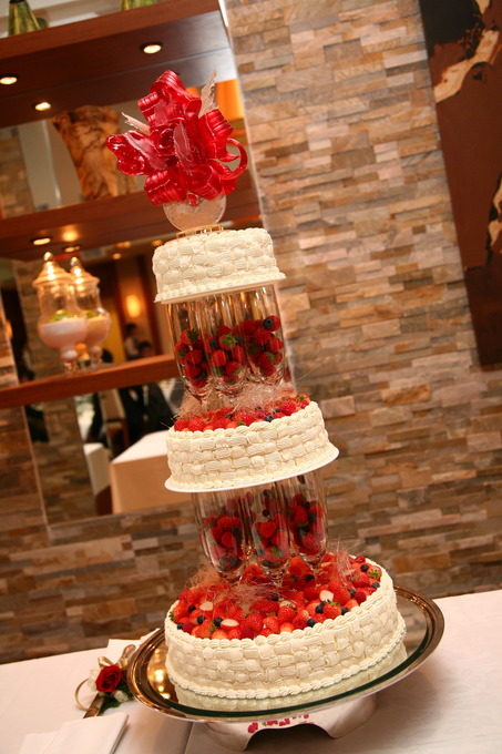 ロイヤル セント ヨークのプランナーブログ ウェディングケーキ 結婚式場 ウエディング 挙式 ブライダル ゼクシィ