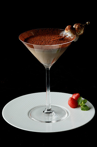 Palace-Hotel-Tokyo-Lounge-Bar-Privé-Valentine-2018-Chocolate-Martini-T2.jpg