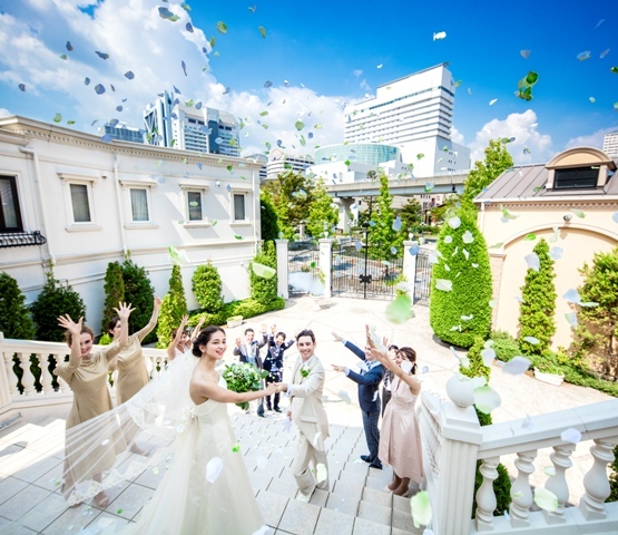 ア ラ モード パレ ザ リゾートのプランナーブログ なぜ六甲アイランドに 結婚式場 ウエディング 挙式 ブライダル ゼクシィ