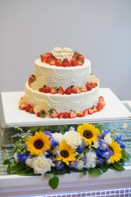 La Fontaine ラ フォンテーヌ のプランナーブログ 可愛いウェディングケーキのご紹介 結婚式場 ウエディング 挙式 ブライダル ゼクシィ