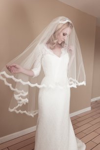 veiled-beauty-ivory-alencon-eyelash-lace-juliet-bridal-cap-wedding-veil-w-blusher-2063823.jpg