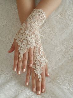 lace3.jpg