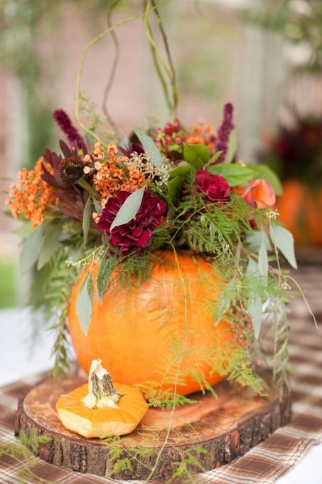 autumn-wedding-with-pumpkins1.jpg