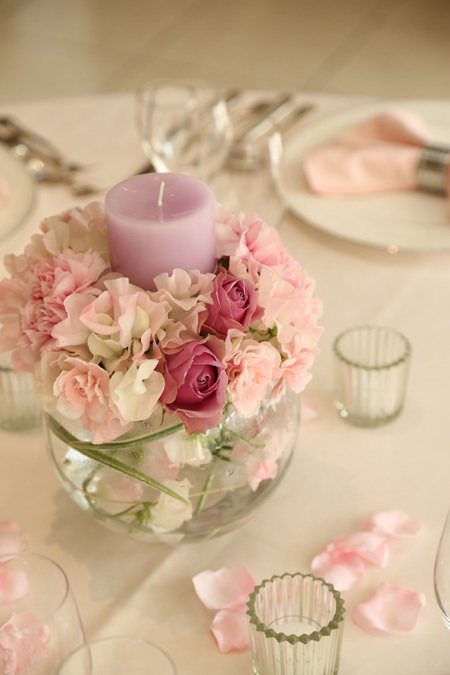 アニバーサリークラブ フラワーガーデンのプランナーブログ テーブルコーディネート ピンク 結婚式場 ウエディング 挙式 ブライダル ゼクシィ