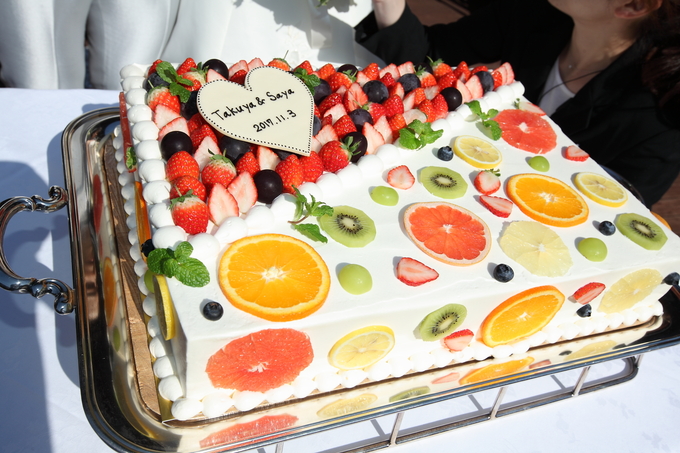 岩崎台倶楽部グラスグラスのプランナーブログ フルーツ断面ケーキ 結婚式場 ウエディング 挙式 ブライダル ゼクシィ