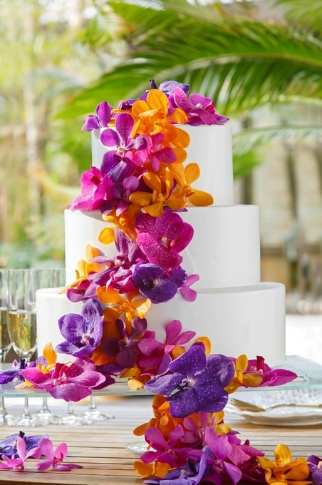 ザ フナツヤのプランナーブログ 南国のリゾートウェディング がテーマのウェディングケーキ 結婚式場 ウエディング 挙式 ブライダル ゼクシィ