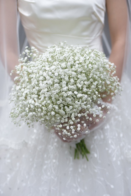 エレガンテヴィータのプランナーブログ かすみ草のブーケ 花言葉は 結婚式場 ウエディング 挙式 ブライダル ゼクシィ