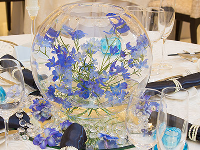 エミリア Wedding Court Emilia のプランナーブログ ブライダルにぴったりな青い花 デルフィニウム 結婚式場 ウエディング 挙式 ブライダル ゼクシィ