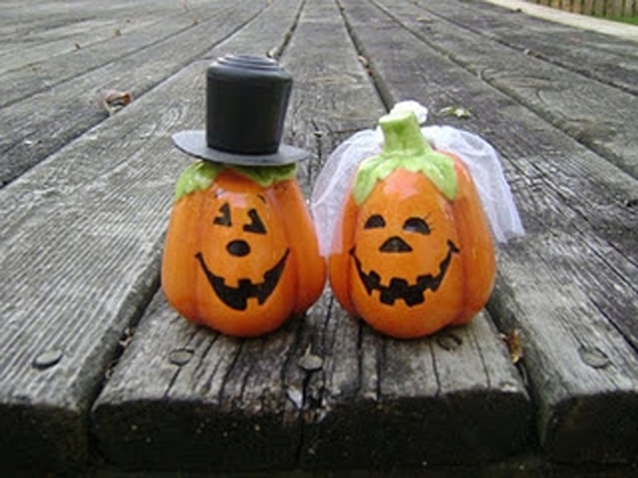 Halloween-Weddings-2.jpg