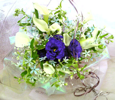 kara-bluestarbouquet.jpg