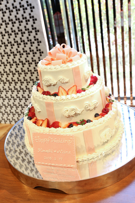 ｂｅｌｌｅ ｊａｒｄｉｎ ベル ジャルダン のプランナーブログ 可愛いウェディングケーキ 結婚式場 ウエディング 挙式 ブライダル ゼクシィ
